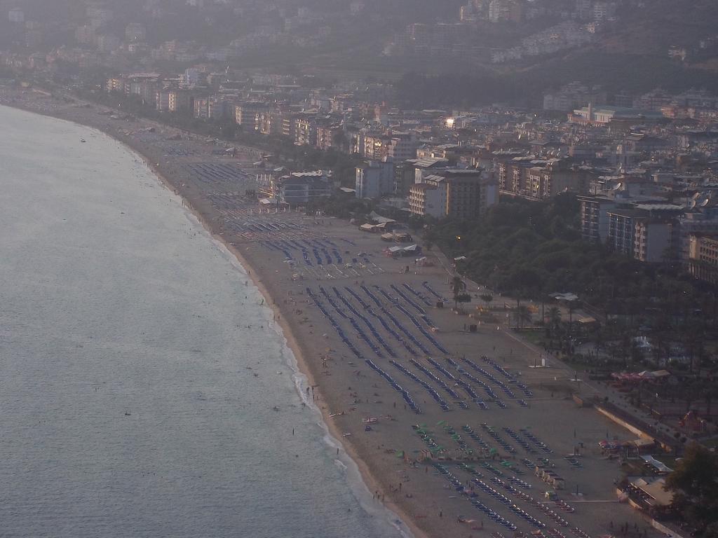 Kleopatra Alis Hotel Alanya Bagian luar foto