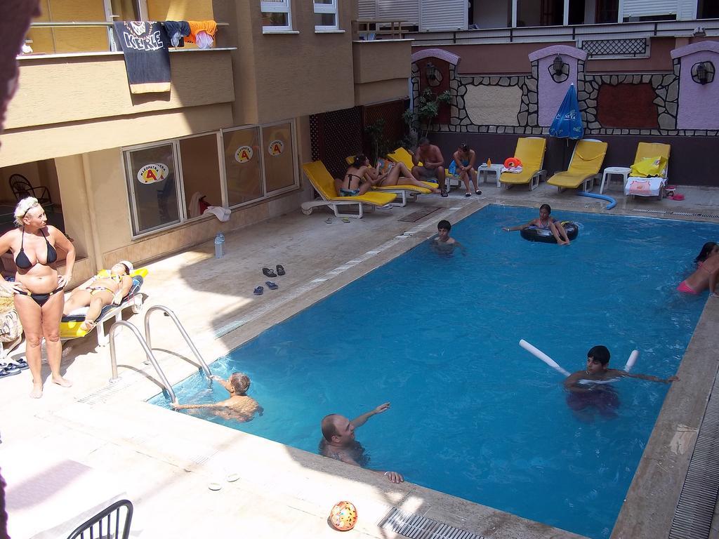 Kleopatra Alis Hotel Alanya Bagian luar foto